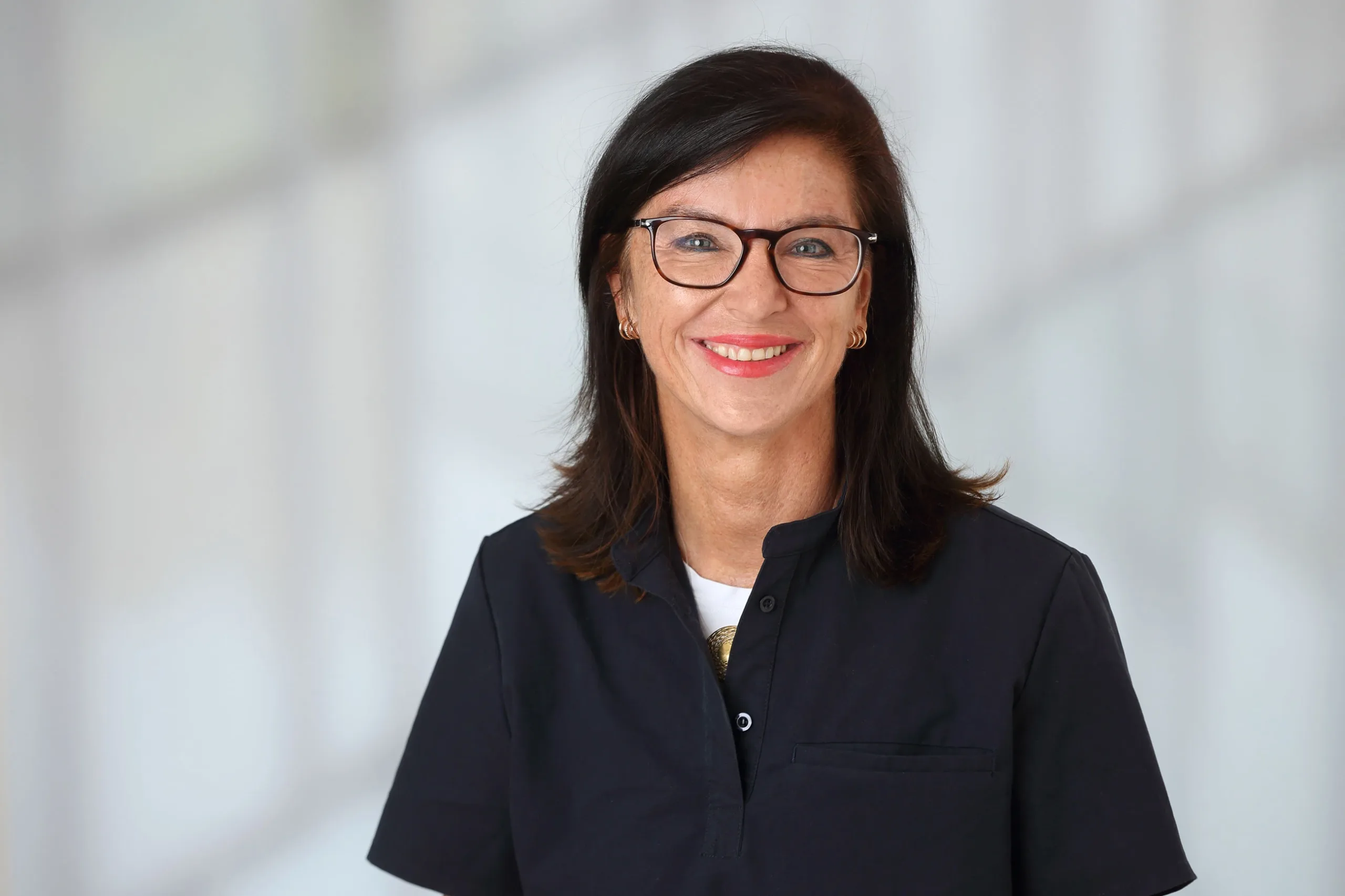 Dr-Silvia-Bertram-Kieferorthopaedin