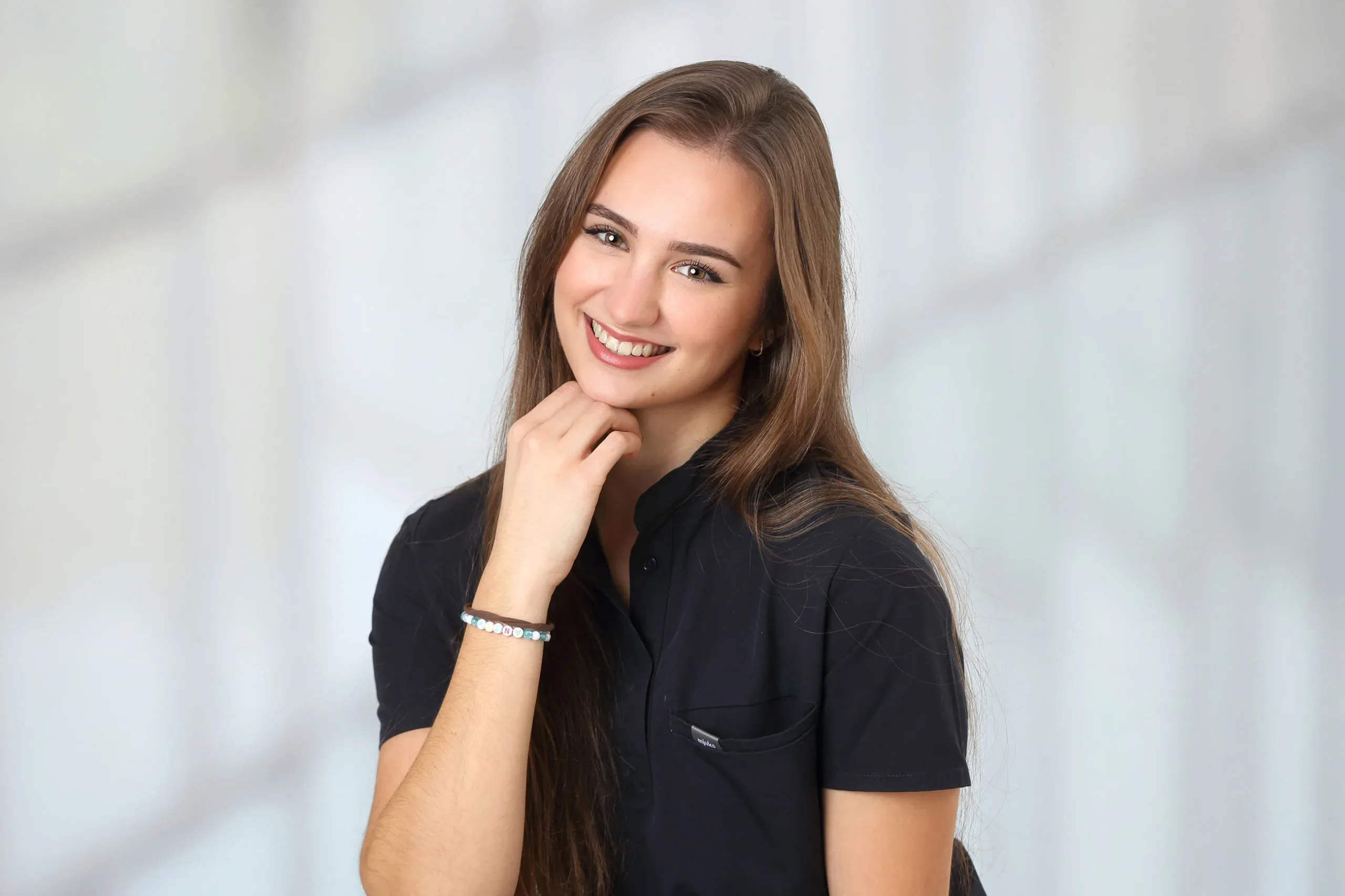 Laura-G-Zahnmedizinische-Fachassistentin-1