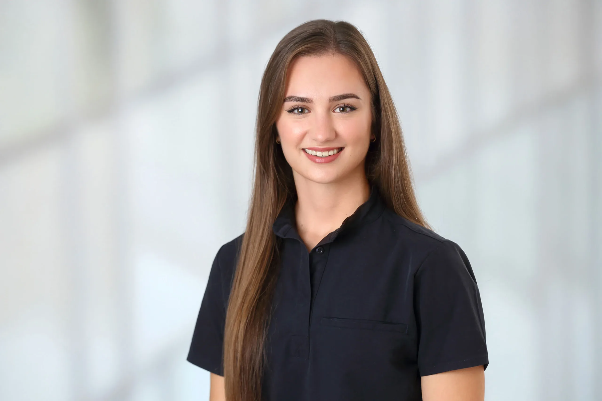 Laura-G-Zahnmedizinische-Fachassistentin